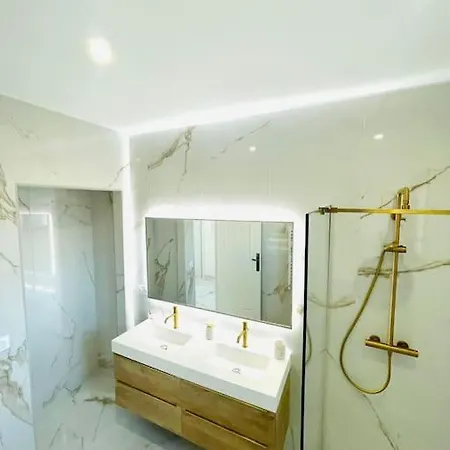 2 1 Er Etage Apartment Perpignan