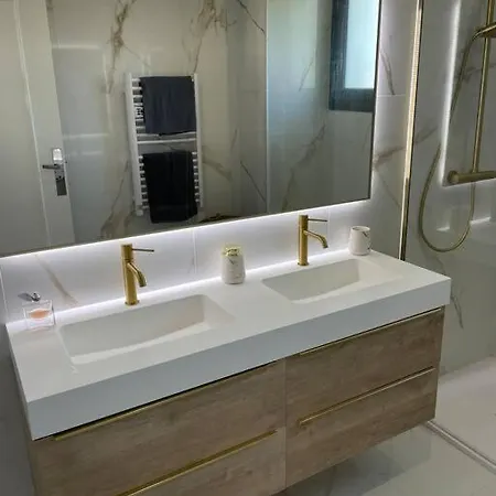 2 1 Er Etage